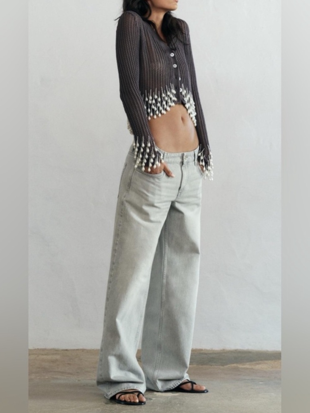 Zara Z1975 Mid-Rise Wide Leg Jeans ✨
NWOT • Size 27 / US 4 - Picture 2 of 8